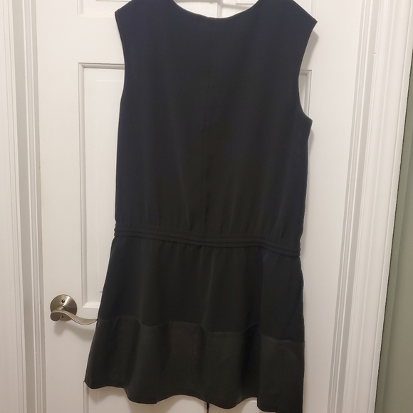VINCE Lamb Leather Contrast Drawstring Black Dress Size Large, Chic, Stylish - Picture 10 of 15